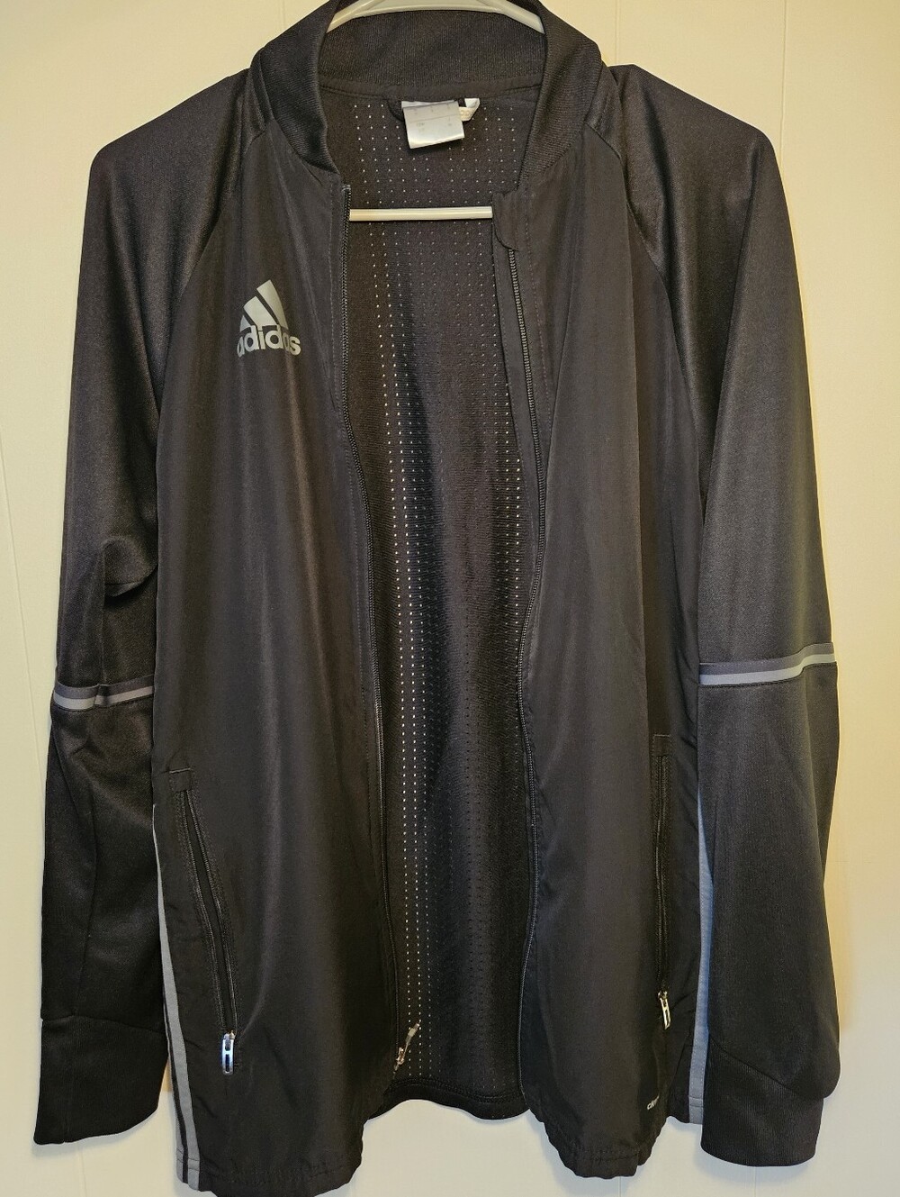 Adidas Men’s Black Full-Zip Cimlacool Performance Jacket with Reflective Trim